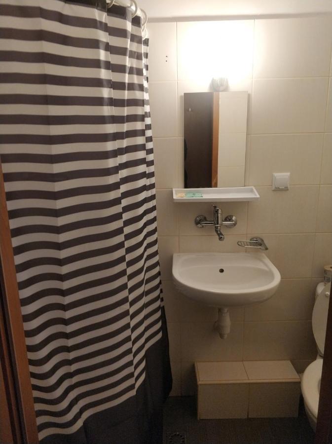 Hotel Mark Marki  Buitenkant foto